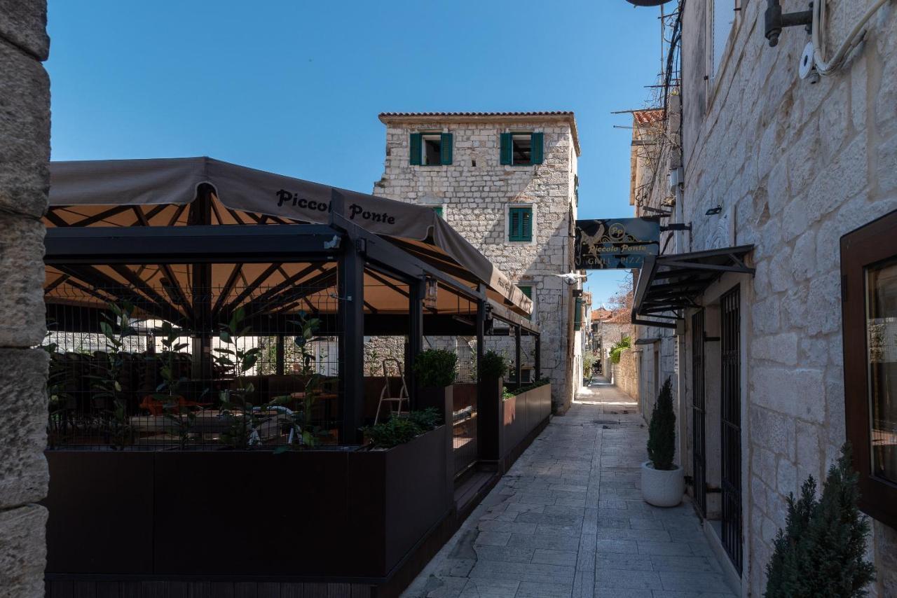 Apartment Ana Trogir Eksteriør bilde