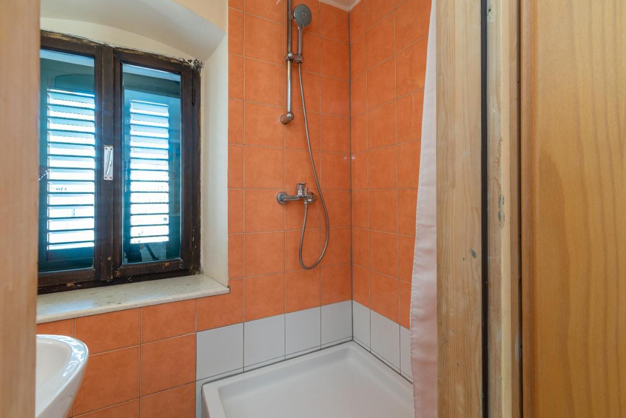 Apartment Ana Trogir Eksteriør bilde